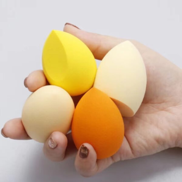 Makeup Blender Sponge – Foundation & Powder Puff Applicator