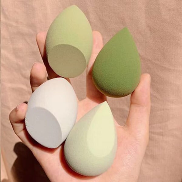 Makeup Blender Sponge – Foundation & Powder Puff Applicator